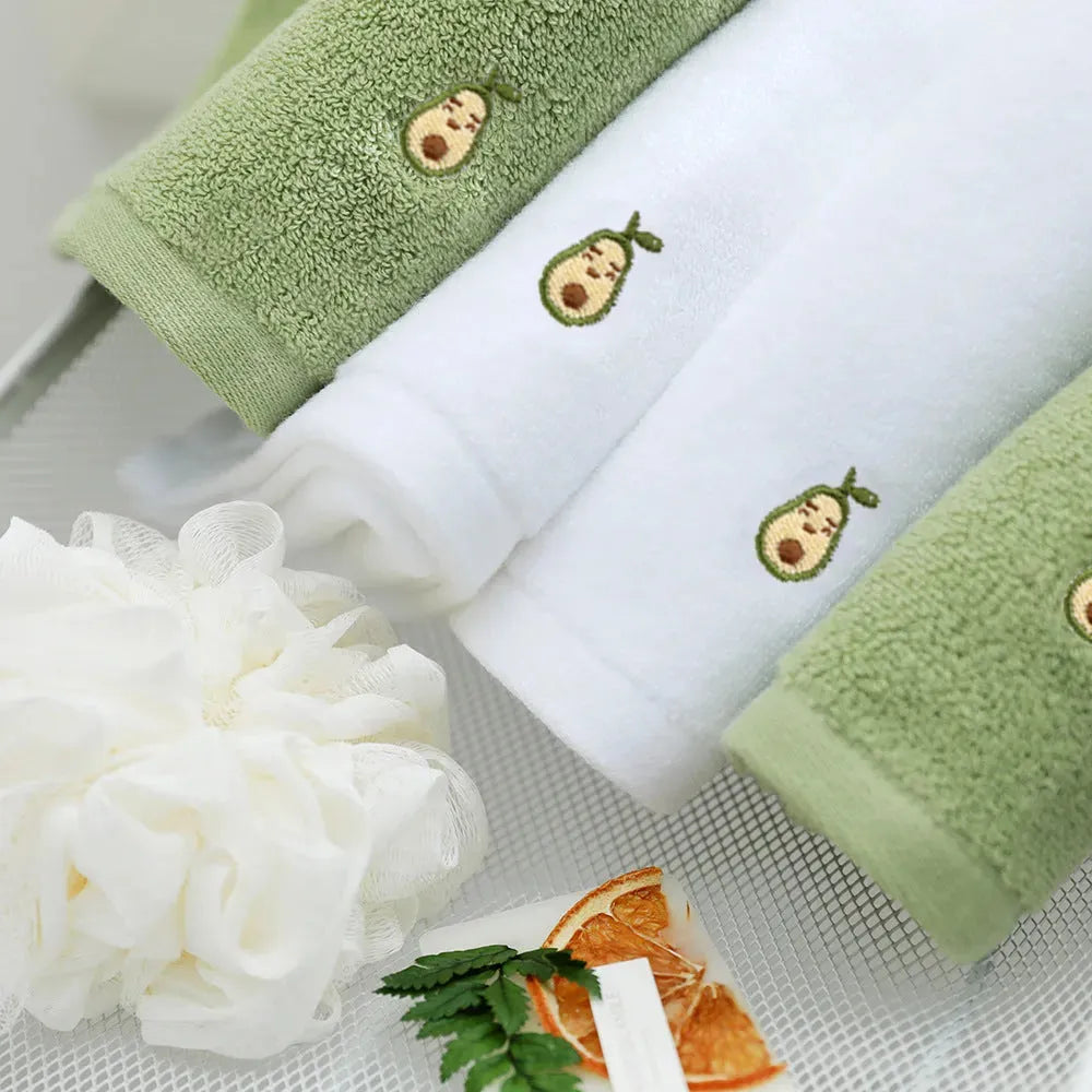 Full Embroidery Avocado Cotton Bath Towel - Bellarte Enchanté Full Embroidery Avocado Cotton Bath Towel